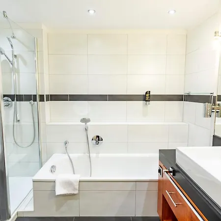 Wesel - Dein Am Rhein Hotel *